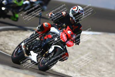 media/Sep-21-2025-TrackDaz (Sun) [[277c75b276]]/C Group/1240pm (Turn 2)/